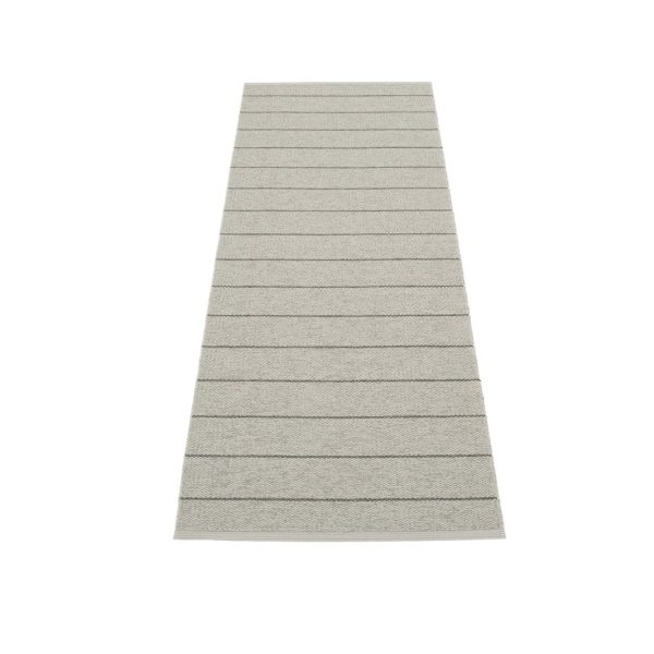 Carl_Warm_Grey_1.jpgv1763471103
